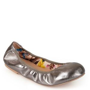 NIB Lindy Ballet Flat - pewter 7.5